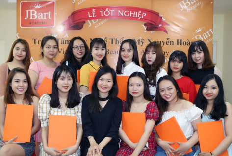 Trung tâm dạy nghề thẩm mỹ Nguyễn Hoàng - JB Art Academy